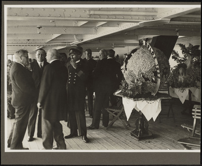 F52989-1_001_NL-RtMMR_Nedlloyd-Fotocollectie.jpg; F52989-1; ;