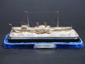 graphics/mmr/M2015-02_TdM.jpg; M2015; Zilveren model van het raderstoomschip 'Princess of Wales'; waterlijnmodel