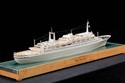 graphics/mmr/M3064_EvS62-39.jpg; M3064; Waterlijnmodel van het s.s. 'Rotterdam' (V) van de Holland-Amerika Lijn; waterlijnmodel