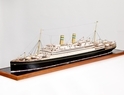 graphics/mmr/M6624_EvS_111_2018-052.jpg; M6624; Waterlijnmodel van het s.s. 'Rotterdam' (IV) van de Holland-Amerika Lijn; waterlijnmodel